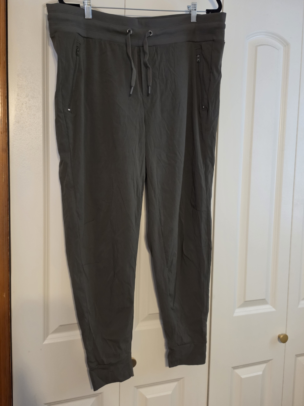 Women's Olive Jogger Pants with Drawstring